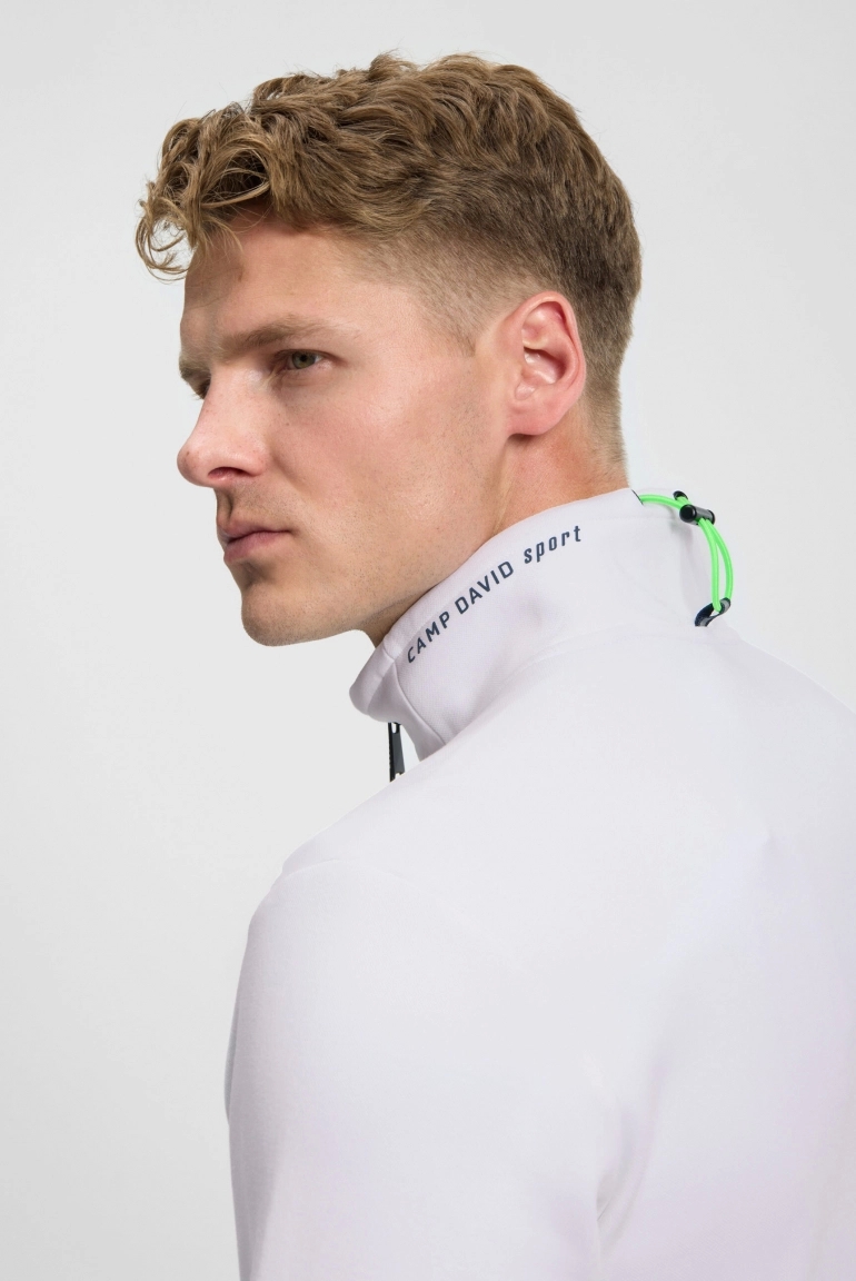 толстовка white