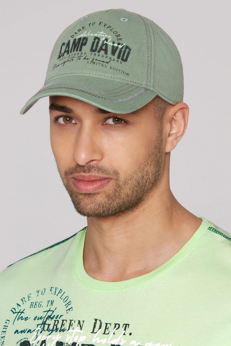 кепка deep green