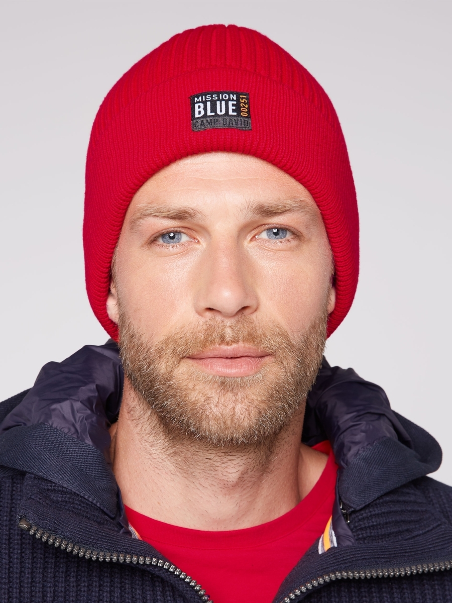шапка mission red