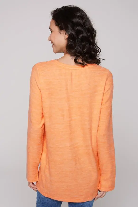 пуловер apricot blush